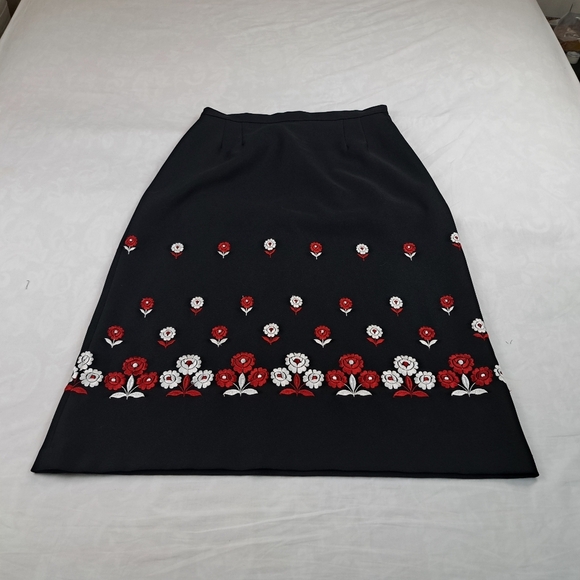 Ernst Licht Black Floral  Embroidery Skirt Size 12 Vintage - Picture 8 of 12